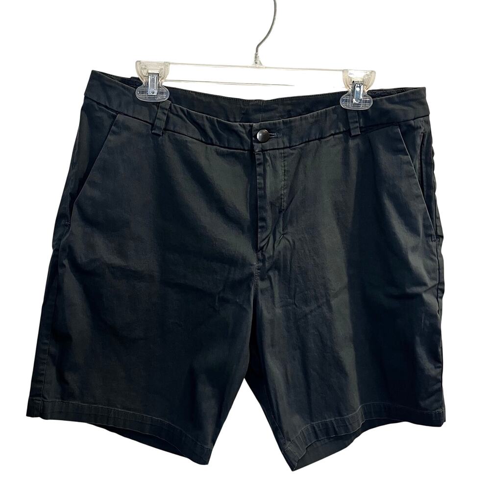 Lululemon Men's Commission Shorts‎ Chino 9" Size 36 Athleisure  Golf Outdoor